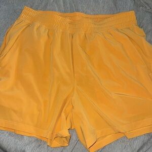 LULULEMON MENS SHORTS 🍊